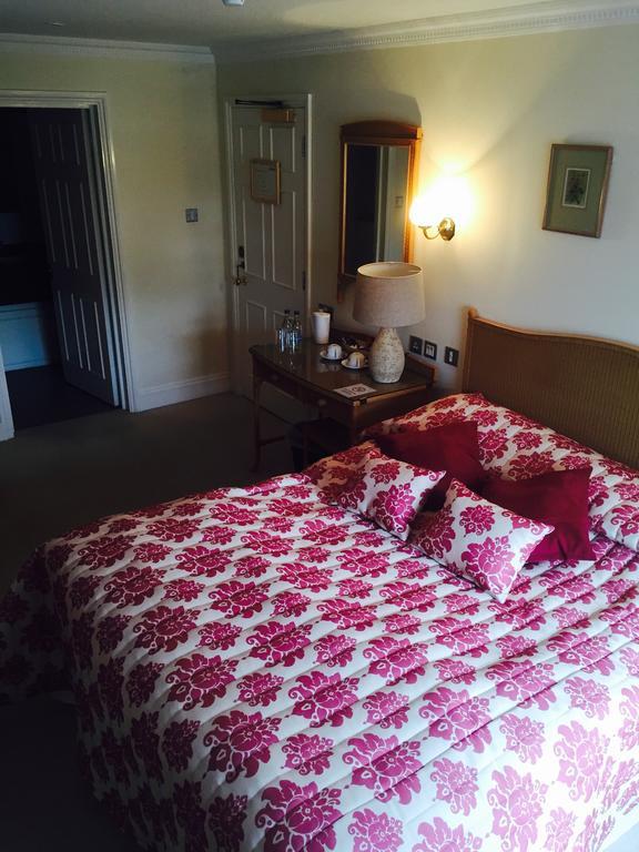 Millhouse Hotel And Riverside Restaurant Sharnbrook Rom bilde